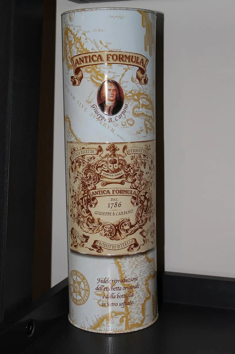 Botella de Carpano Antica Formula