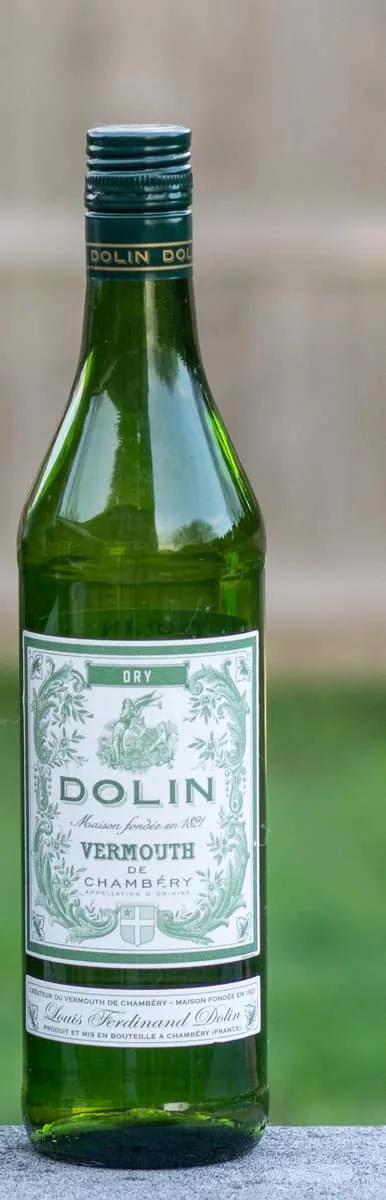Botella de Dolin Vermouth de Chambéry Dry